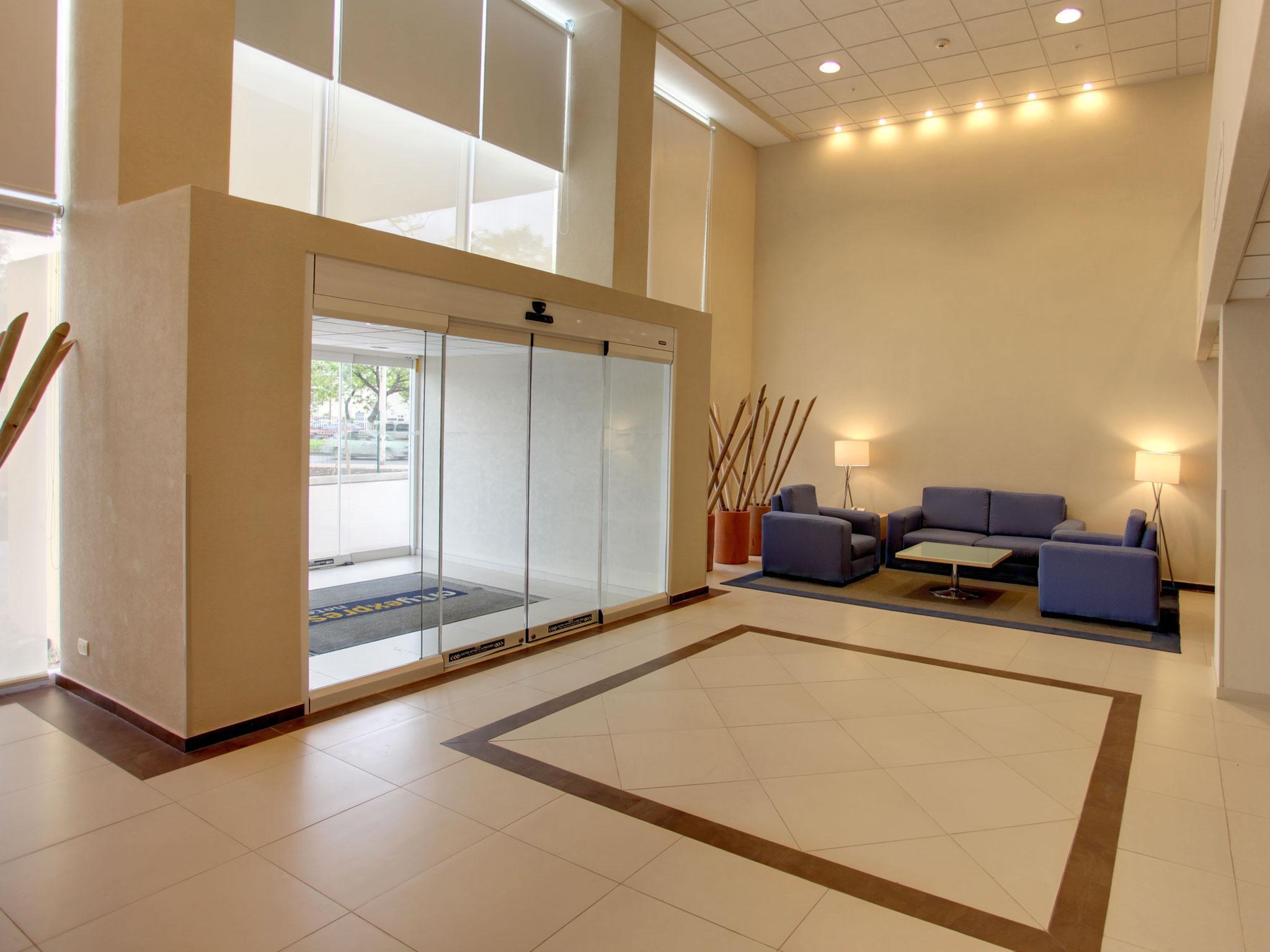 City Express Junior By Marriott Villahermosa Exterior foto